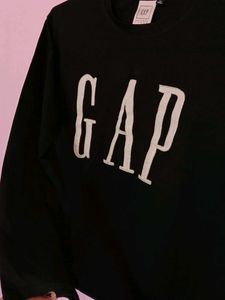 GAP Full Sleeves Tshirt