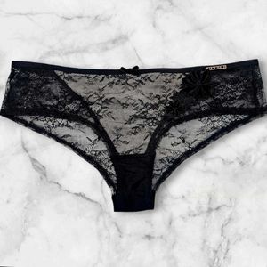 Hunkemoller Panties In Medium And Large Size
