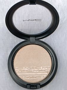 Mac Highlighter ♥️💕