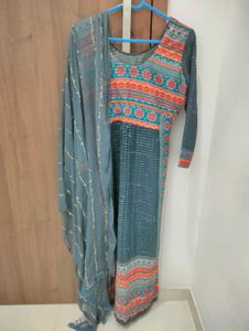 Elegant Ethnic Kurta Set