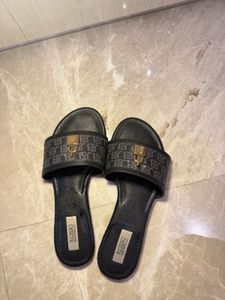 Rosso Brunello Footwears In Great Condition