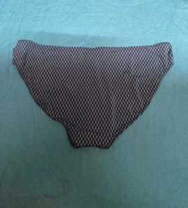 Women Brief