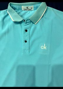Trendy Tshirt (Never Worn)