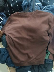 Brutus Graphic Sweatshirt.      #trendingT-shirt
