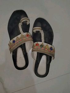 Sandles