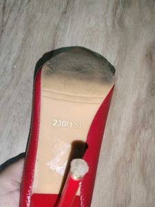 Red Pointed Heels