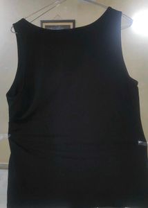 H&amp;M Women Black Solid Jersey Vest Top