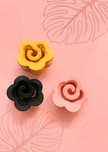 Flower Hair Claw Clip Set 3