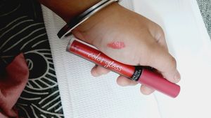 1 Matt And 1 Stick Beautiful Shades of Lipstick Buy 1🥳🥳 Get 1 FREE 🥳🥳