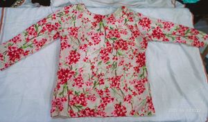 Women Tops