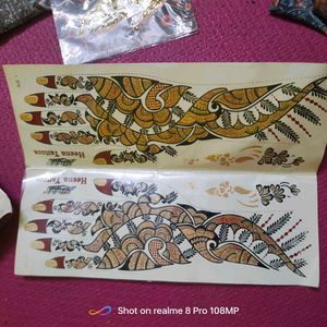 Saachi Sia Hand Tattoo