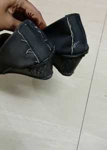 Black Bellies Cum Heels 👠