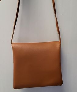 BROWN SLING BAG