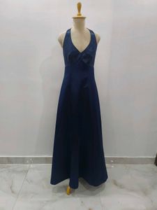 Elegant Navy Blue Evening Gown