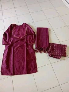 women gorgeous kurta set