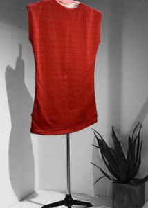 Bonjour Paris Graphic Tee – Chic &amp; Bold