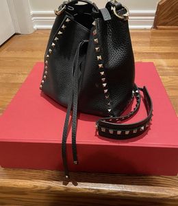 Genuine Leather Bucket bag