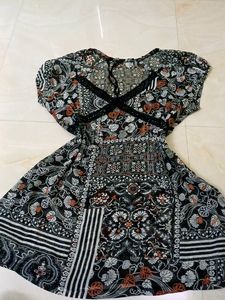 Like New Condition Long Tops