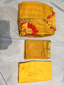 Net Gowns M Size