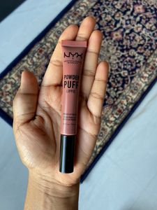 NYX POWDER PUFF LIPPIE