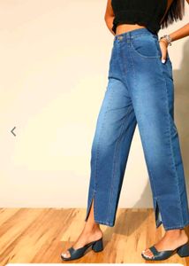 Women Stunning Jeans