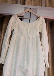 Woollen flare Pinteresty top 🎗️🌷