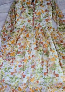 Women Orange Floral Printed Kurta With Sharara