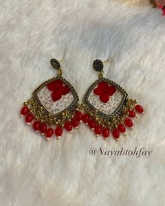 Red Flower Beaded Earrings🌹