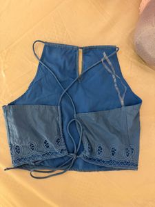 Never Worn Cute Cutout Crop Top