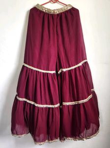 Maroon &amp; Silver Embellished Indian Outfit