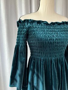 🍒SALE🍒Korean Off Shoulder Velvet Top