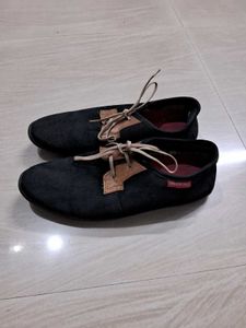 Men&#39;s Casual Lace-Up Shoes