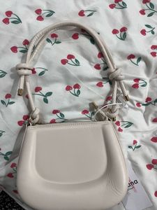 Savana Cream Knotted Handle Shoulder Bag