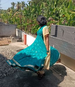 🦚Peacock Blue Wrap Gown With Golden Border