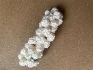 Crochet Jasmine Clip