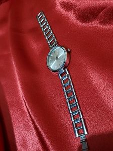 Watch For Female (Brand New)