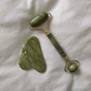 Jade Roller &amp; Gua Sha Set