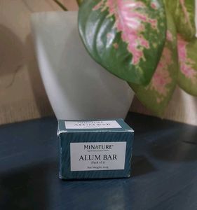 Alum Bar