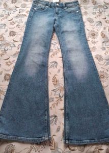 H&M Flared Jeans