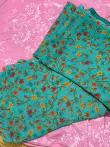 Floral elegant saree (without Blouse)