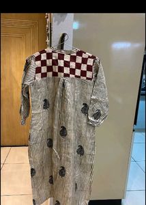 combo of 4  Assorted Women&#39;s Kurtas