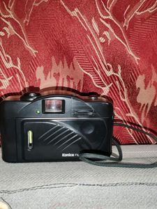 Konica Camera 📸