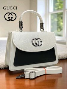 New Arrival Gucci Handbag + Slingbag