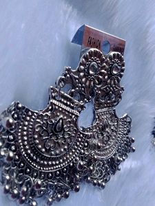Floral Beaded Earrings