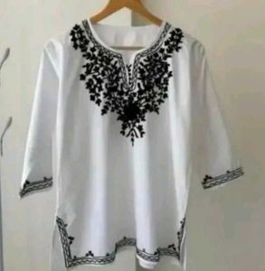 Elegant White Embroidered Kurta