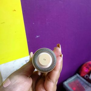 Makeup Revolution Foundation