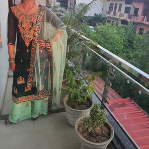 💚Women Festive Wear Palazzo Suit💚