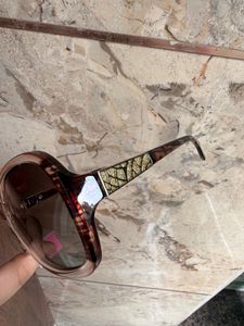 IMPORTED TIGER PRINT SUNGLASSES