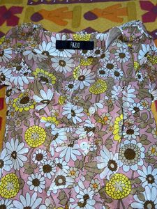 🌸Floral Top🌸
