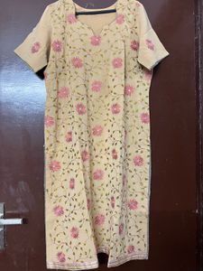 Floral Embroidered Kurti With Dupatta